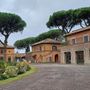 Leone XIV visita il Borgo Laudato si’ a Castel Gandolfo