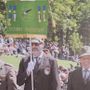 da sn: Generale di Brigata Giovanni Santo; Andrea Ruggeri, capogruppo Donnas-porta labaro; il capogruppo Aosta Carlo Gobbo