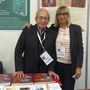 Cesare Verlucca con la figlia ad un Salone del Libro di Torino (forto archivio)