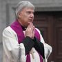 Il cardinale Domenico Battaglia, Arcivescovo di Napoli, ha rivolto una dura lettera aperta nel marzo 2026 contro i "mercanti della morte", definendo il commercio di armi un "male globale" Il cardinale Domenico Battaglia, Arcivescovo di Napoli, ha rivolto una dura lettera aperta nel marzo 2026 contro i "mercanti della morte", definendo il commercio di armi un "male globale"