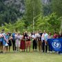 Courmayeur celebra i sei nuovi nati del 2025: tra Pigotte Unicef, ciliegi piantati e comunità che cresce ai piedi del Monte Bianco