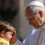 Estate Ragazzi, oratori e telefoni: il richiamo del Papa che parla anche alla Valle d’Aosta Estate Ragazzi, oratori e telefoni: il richiamo del Papa che parla anche alla Valle d’Aosta