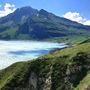 Il lago nella zona dei calanchi e del monolito (ph. Lodovico Marchisio) Il lago nella zona dei calanchi e del monolito (ph. Lodovico Marchisio)