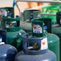 Una bombola di gas a 42 euro ad Aosta e meno di 25 in Calabria: perché in Valle d'Aosta il GPL costa così tanto? Una bombola di gas a 42 euro ad Aosta e meno di 25 in Calabria: perché in Valle d'Aosta il GPL costa così tanto?