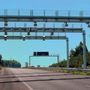 Autostrade “Free Flow”: la modernizzazione che esclude gli anziani e favorisce le truffe Autostrade “Free Flow”: la modernizzazione che esclude gli anziani e favorisce le truffe