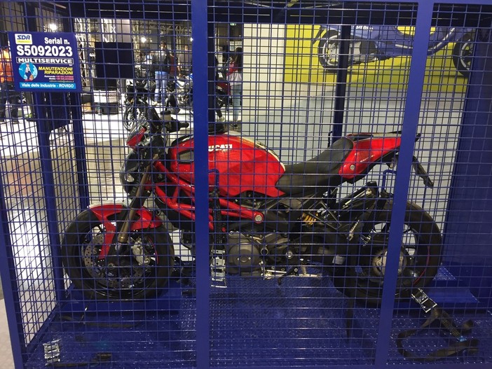 In Valle d'Aosta nuovo servizio per trasporto in vacanza anche moto e bici