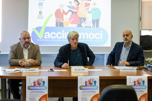 Assessore alla Sanità Carlo Marzi, il Direttore Sanitario Ausl Dott. Mauro Occhi, il Direttore della SC Igiene e Sanità pubblica Dott. Salvatore Bongiorno Assessore alla Sanità Carlo Marzi, il Direttore Sanitario Ausl Dott. Mauro Occhi, il Direttore della SC Igiene e Sanità pubblica Dott. Salvatore Bongiorno