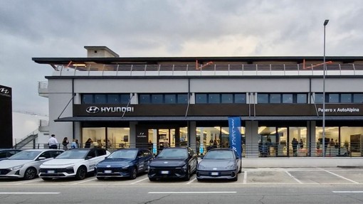 Nuova Autoalpina inaugura il nuovo salone Hyundai a Moncalieri