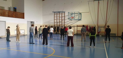 "seminario di gestualità femminile con Dominga D'Agostino,