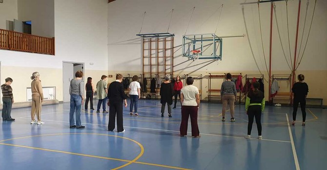 "seminario di gestualità femminile con Dominga D'Agostino,