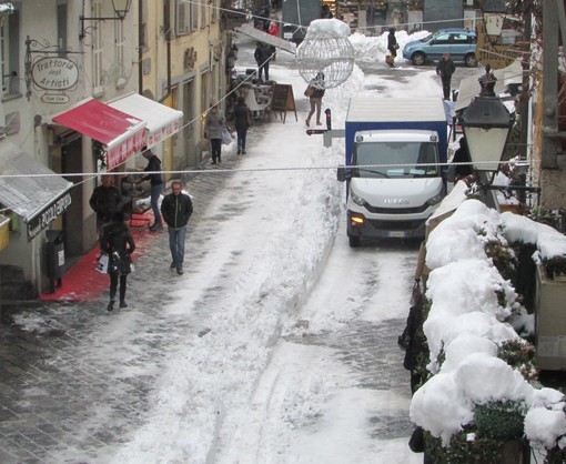 Aosta: Arrivano a fine inverno le firme dei contratti per lo sgombero neve