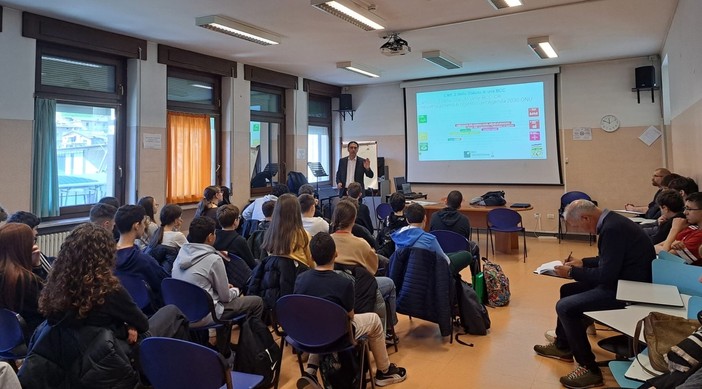 Educazione finanziaria a scuola, investimento concreto sul futuro dei giovani valdostani