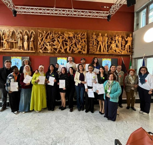 Presenti oltre agli studenti premiati, l'Asssore Lavevaz, la Dirigente Scolastica del CRIA Staffieri, le docenti del CRIA Biagi e Conti, la Presidente della Delegazione FAI di Aosta Sig.ra Alessandra Fulginiti ed alcuni altri delegati