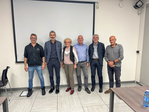 CVA Energie e associazioni consumatori: al via il tavolo permanente CVA Energie e associazioni consumatori: al via il tavolo permanente
