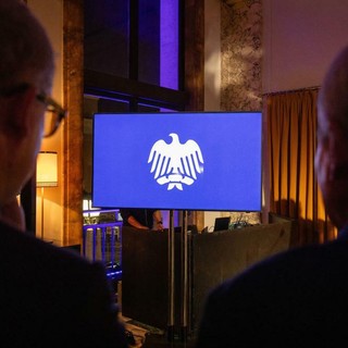 Il nuovo logo di Confcommercio Il nuovo logo di Confcommercio