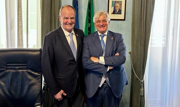 Foto di archivio Calderoli (sn) e Caveri