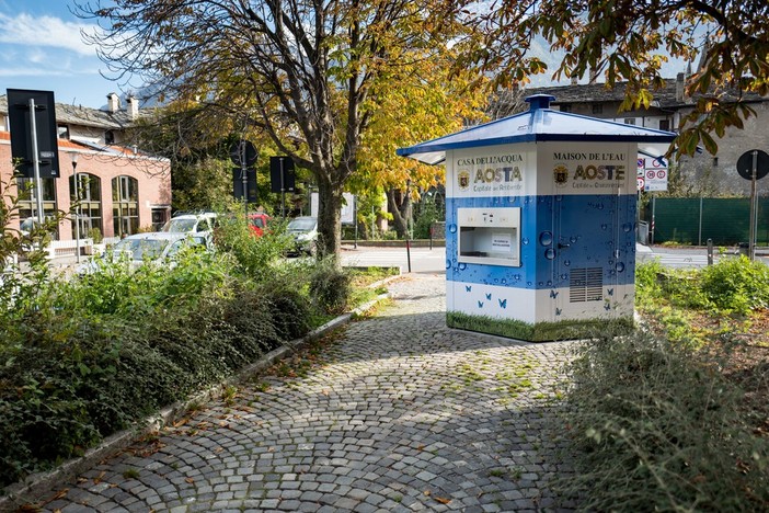 Acqua, la Valle d’Aosta beve meglio ma non sempre con misura Acqua, la Valle d’Aosta beve meglio ma non sempre con misura