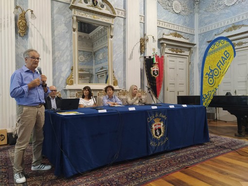 Una fase della tavola rotonda Una fase della tavola rotonda