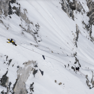 François Cazzanelli conquista il Kimshung: prima salita assoluta della vetta inviolata nel massiccio del Langtang nepalese