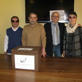 Luigi Giunta, secondo da sn, con alcuni dirigenti dell'associazione (ph. tratta da Fb Unione Italiana dei Ciechi e degli Ipovedenti Onlus) Luigi Giunta, secondo da sn, con alcuni dirigenti dell'associazione (ph. tratta da Fb Unione Italiana dei Ciechi e degli Ipovedenti Onlus)