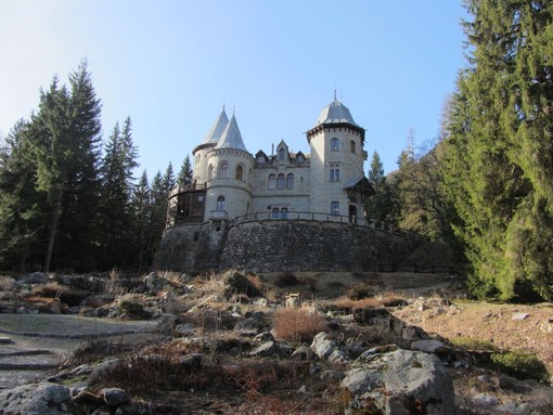 Pasqua con l’incognita: Castel Savoia verso la chiusura per rischio idrogeologico