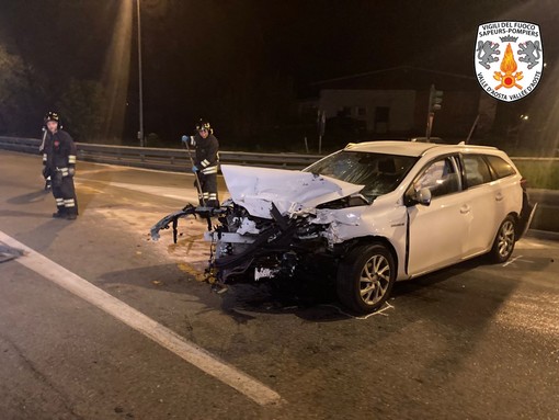 Incidente stradale ieri sera sulla autostrada Aosta-Courmayeur, all'altezza dello svincolo autostradale di Morgex
