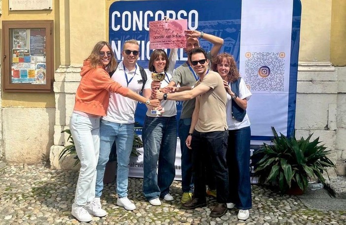 I docenti di strumento accompagnatori: Caldara Marta, Carena Isabella, Emily Zanolli, Domatti Andrea, Fabio Saccavino e Francesco Giacosa I docenti di strumento accompagnatori: Caldara Marta, Carena Isabella, Emily Zanolli, Domatti Andrea, Fabio Saccavino e Francesco Giacosa