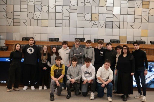 Portes ouvertes: gli studenti del Manzetti in Consiglio Valle