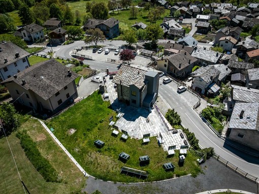 Dalle miniere alla cultura: a Emarèse nasce il "Mine Festival" tra arte e memoria Dalle miniere alla cultura: a Emarèse nasce il "Mine Festival" tra arte e memoria