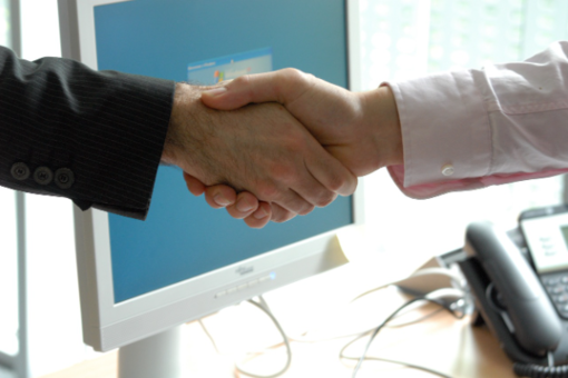 Trasformare il proprio portafoglio clienti in una nuova opportunità di guadagno: l'idea che interessa agenti e procacciatori d'affari