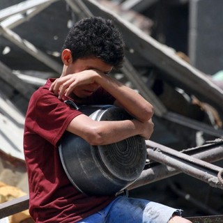 Il dolore di Leone XIV per Gaza: “Basta ostilità! Il prezzo lo pagano bambini e malati”