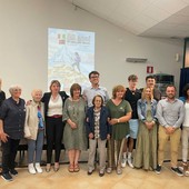 Da sn: Bordet Sara, Maura Susanna, Pieiller Nella, Danna Morena, Dondeynaz Rosalba, Vallet Joseph Vincent, Porta Marina, Sarteur Simona, Clerino Andrea, Peaquin Albert, Dialley Elisa, Novallet Mauro, Magnone Monica Da sn: Bordet Sara, Maura Susanna, Pieiller Nella, Danna Morena, Dondeynaz Rosalba, Vallet Joseph Vincent, Porta Marina, Sarteur Simona, Clerino Andrea, Peaquin Albert, Dialley Elisa, Novallet Mauro, Magnone Monica