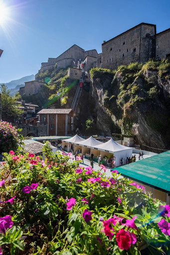 Marché au Fort 2026, a Bard il 10 e 11 ottobre: iscrizioni aperte fino al 31 agosto Marché au Fort 2026, a Bard il 10 e 11 ottobre: iscrizioni aperte fino al 31 agosto