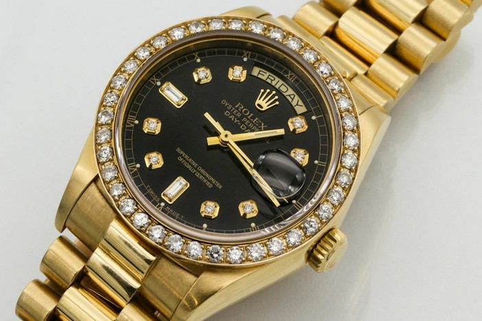 Orologi di lusso come bene rifugio: perché alcuni modelli tengono il valore e altri lo perdono in pochi anni Orologi di lusso come bene rifugio: perché alcuni modelli tengono il valore e altri lo perdono in pochi anni