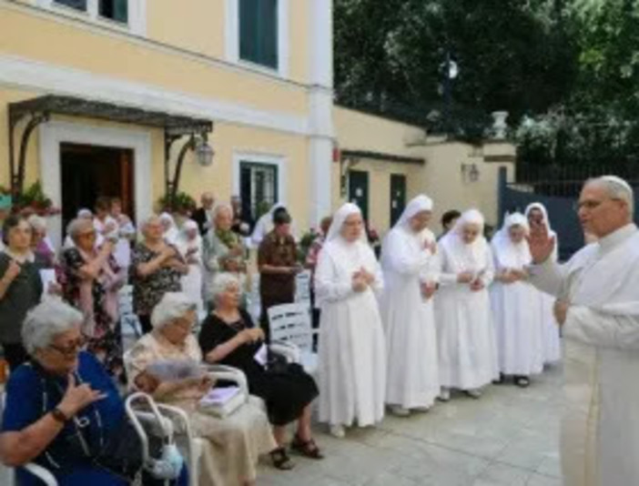 Papa Leone XIV ai nonni e agli anziani: “Non abbiate paura della fragilità” Papa Leone XIV ai nonni e agli anziani: “Non abbiate paura della fragilità”