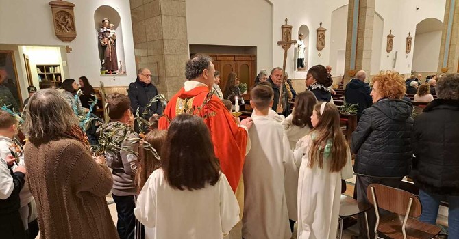 La Domenica delle Palme: tra fede, storia e tradizioni popolari La Domenica delle Palme: tra fede, storia e tradizioni popolari