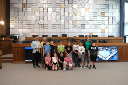 Piccoli consiglieri crescono: gli alunni di Plan-Félinaz in Aula per “Portes ouvertes”