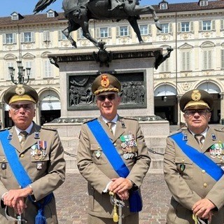Da sN: Cap. com. Massimo FERRERO, Comandante del I° Centro di mobilitazione CMV CRI Piemonte e Valle d'Aosta  Ten. Col. com. Claudio MOLLEA, Cap. com. Antonello PIFFARI