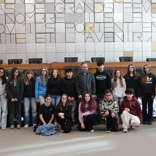 Quand la démocratie s’apprend en classe: les élèves du Gex au Conseil de la Vallée