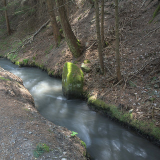 Aymavilles, intervento di messa in sicurezza di un tratto del canale demaniale del Ru Neuf Aymavilles, intervento di messa in sicurezza di un tratto del canale demaniale del Ru Neuf