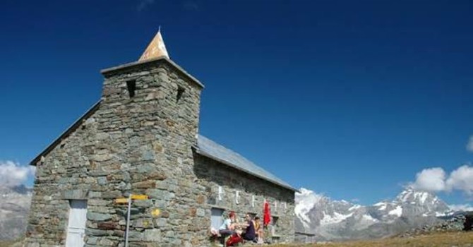 Clavalité, la fede ai piedi delle Alpi: torna la tradizione della Santa Messa a 2.500 metri tra storia, comunità e memoria