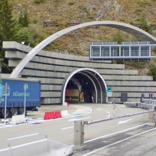 Interventi e sospensioni della circolazione al Traforo del Monte Bianco