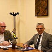 Testolin (sn) e Luigi Bertschy che dovrà lasciare l'assessorato Testolin (sn) e Luigi Bertschy che dovrà lasciare l'assessorato
