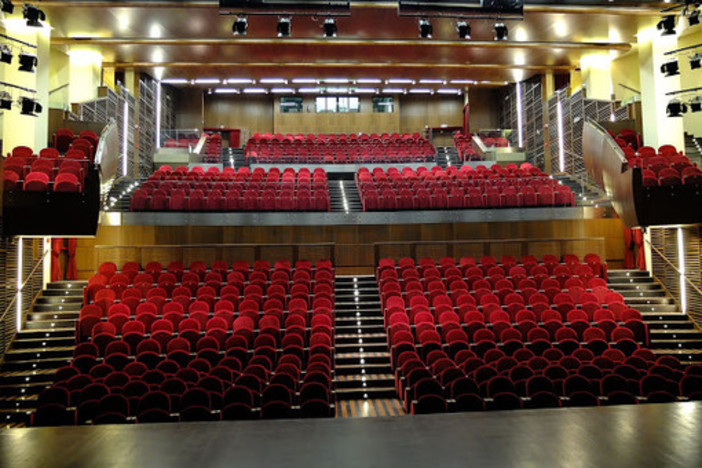 Il grande Gospel di Baltimora illumina Aosta: allo Splendor arrivano Eric Waddell & The Abundant Life Singers Il grande Gospel di Baltimora illumina Aosta: allo Splendor arrivano Eric Waddell & The Abundant Life Singers