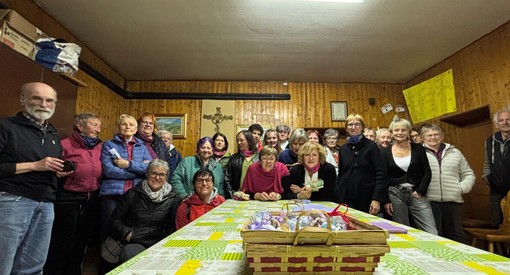 Serata presso la Sala Parrocchiale di Brusson, durante la quale alcune Violette hanno raccontato Viola