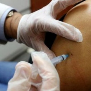 Farmacisti aostani preoccupati, 'mancano dosi adeguate di vaccino antinfluenzale'