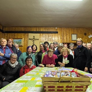 Serata presso la Sala Parrocchiale di Brusson, durante la quale alcune Violette hanno raccontato Viola
