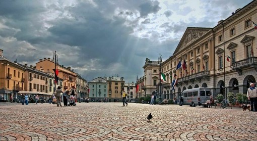 Aosta tra luci e ombre: il nuovo sindaco Raffaele Rocco alla prova della qualità della vita
