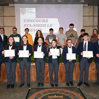 Les lauréats du concours &quot;Eclairer le chemin: l'avenir du français en Vallée d'Aoste&quot;