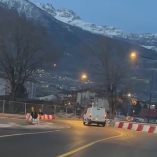 Aosta, apre la nuova bretella del Quartiere Dora: viabilità più scorrevole e lavori verso la conclusione